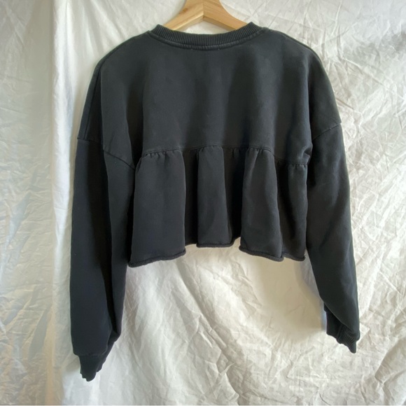 Zara cropped peplum navy sweatshirt US S - Picture 2 of 3